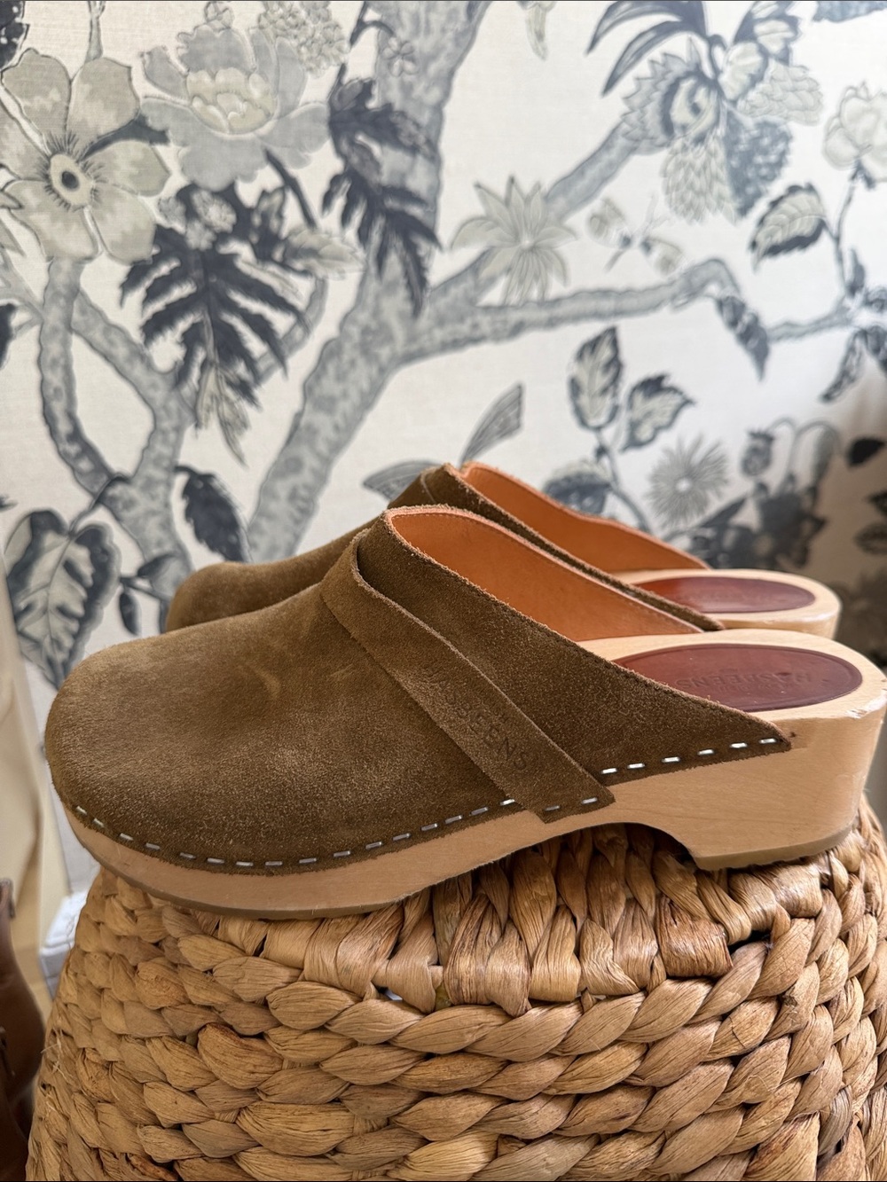 Swedish Hasbeens Olive Suede Clog Moleskin Inset - Picture 3 of 8